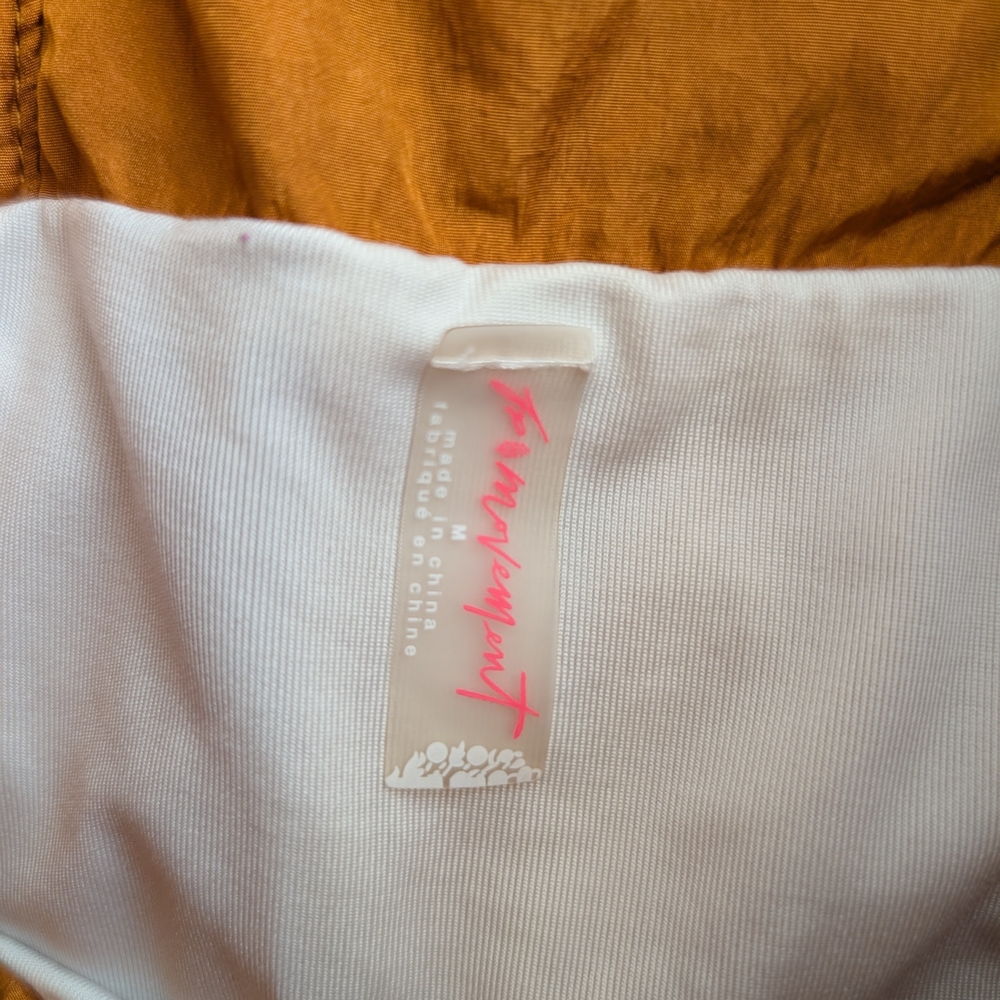 FP Movement Womens Medium The Way Home Shorts Orange Activewear Workout Sporty - Picture 5 of 7